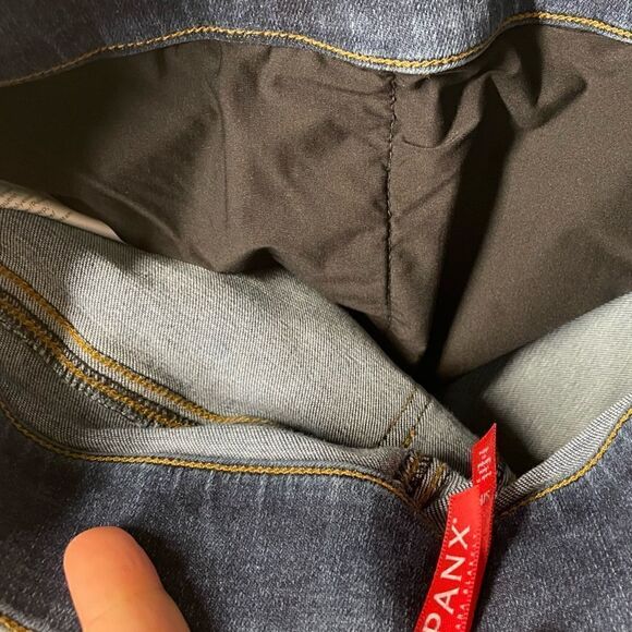 Spanx Distressed Ankle Skinny Jeans Medium - Picture 9 of 9